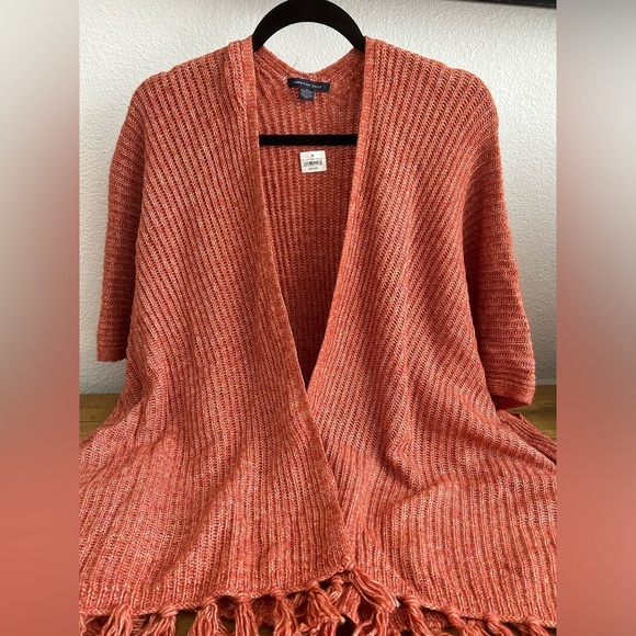 American Eagle Fall Rust Orange Knit Poncho 
Shawl Sweater Fringe Tassel Trim - Picture 1 of 8